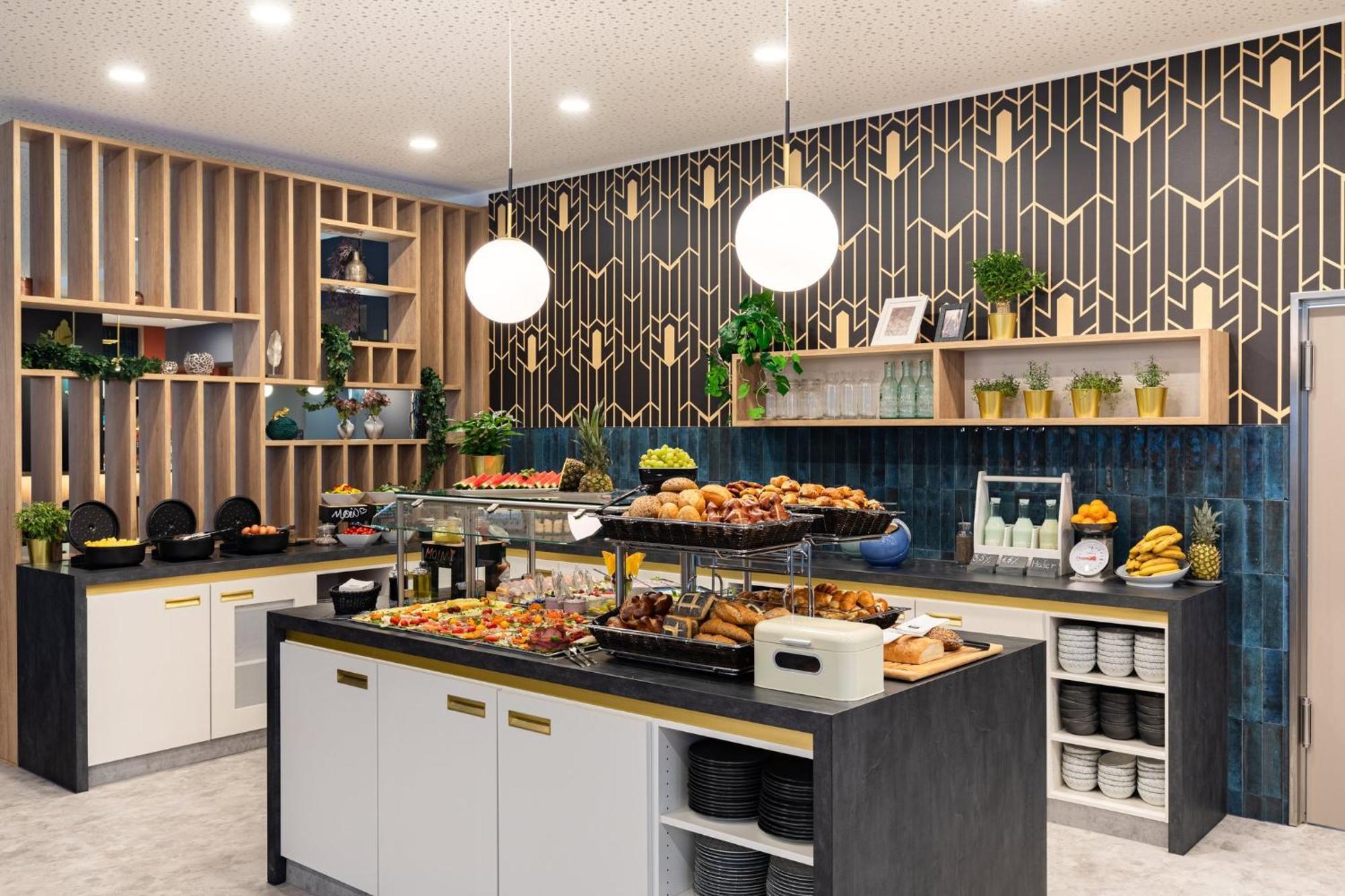 Holiday Inn - The Niu, Flower Konstanz By Ihg Exterior foto